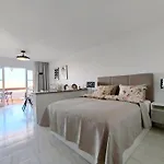 Sunlit Isle - Heated Pool, Fibre Net, Cristianos לוס כריסטיאנוס